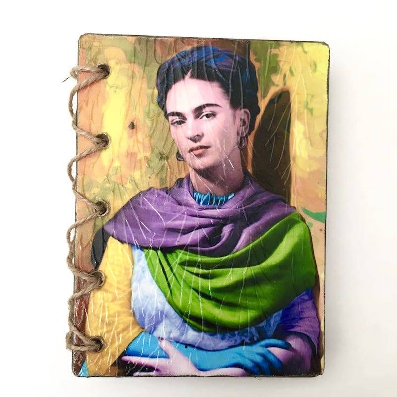 Libreta Artesanal Mediana “Frida”